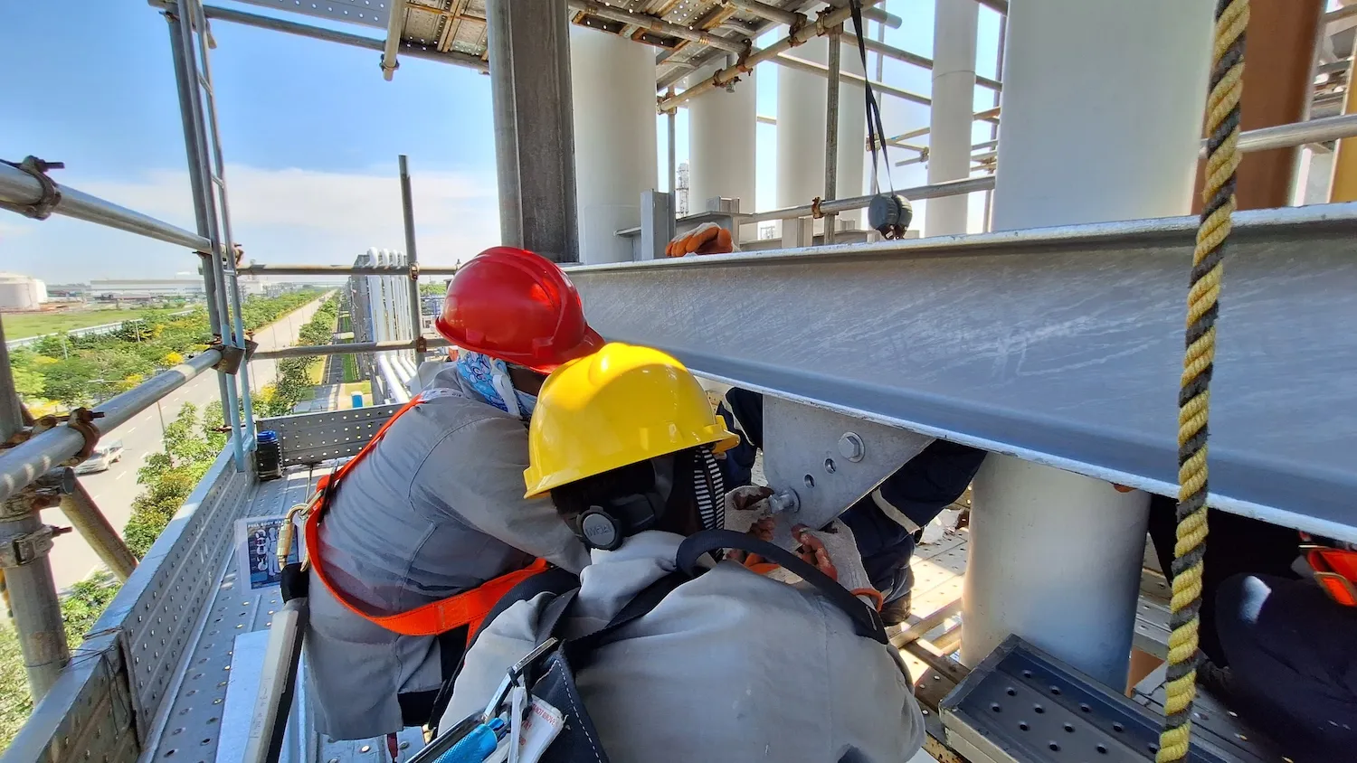 Vortex staff carrying out bolting operations.